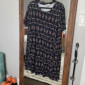 Patterned T-shirt Shift Dress